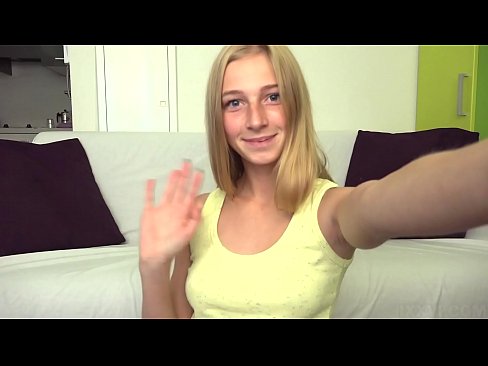 ❤️ Кога ми е досадно, мрзеливо мастурбирам со мојата розова пичка ❤❌ Ебате видео  кај нас ❌